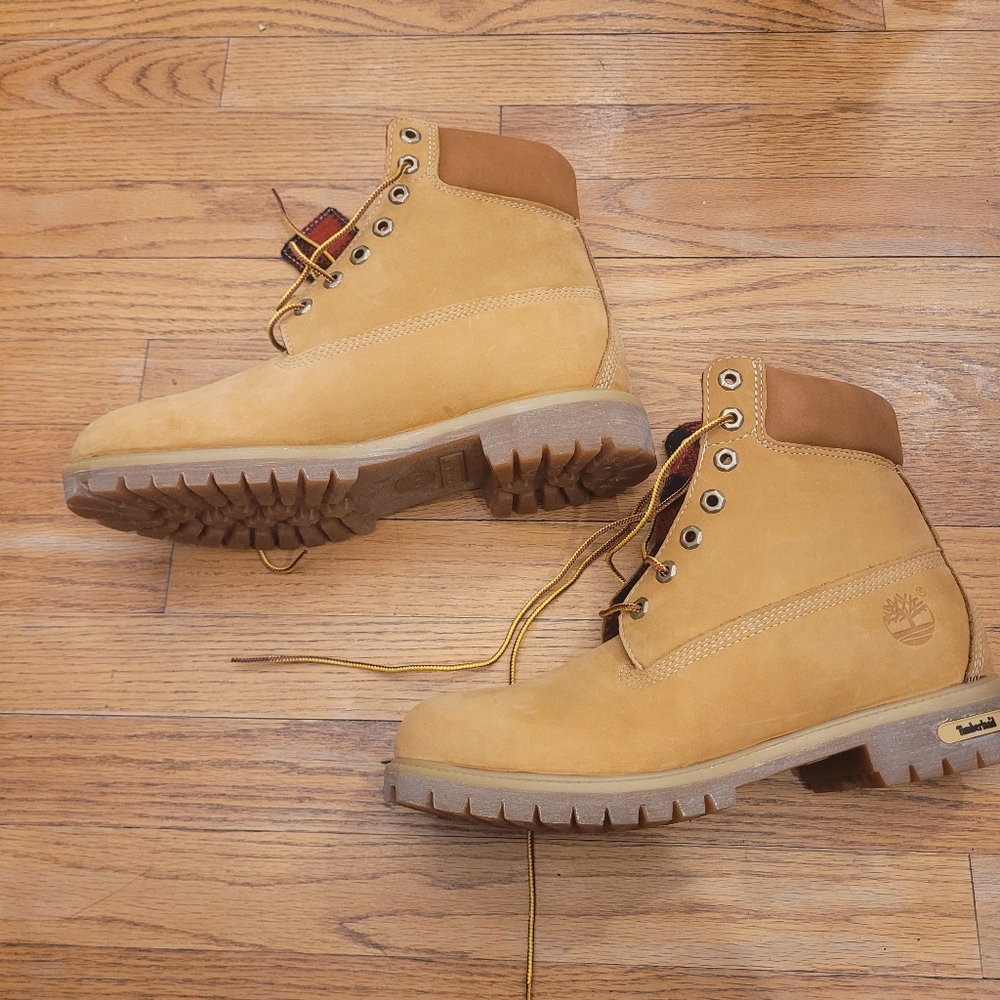 Timberland Wheat Nubuck Boots with Red & Black Plaid Tongue - Picture 2 of 4